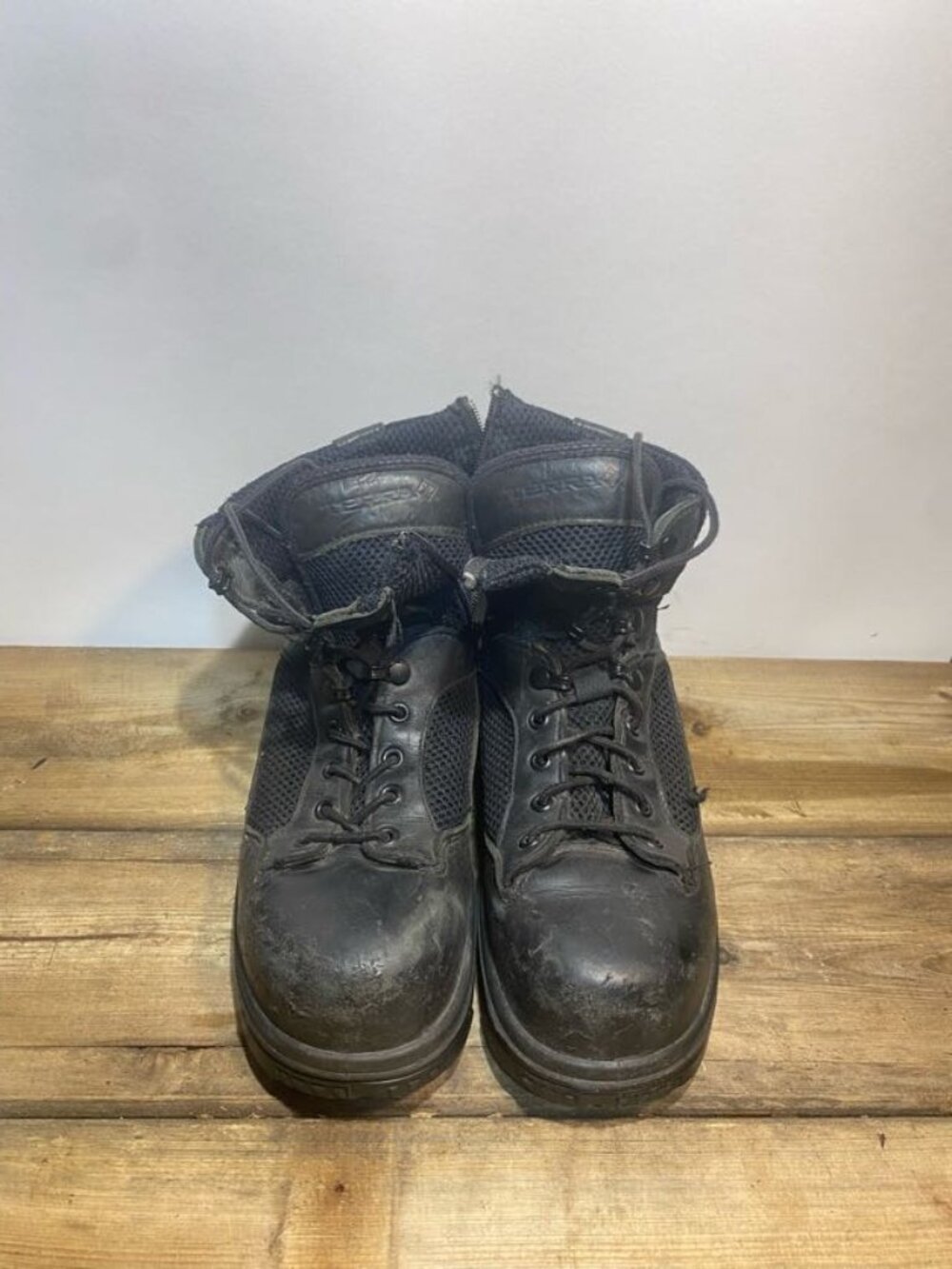 Terra Canadian Navy Hot Weather Safety Boots Size 250/98 US 7.5 CSA Approved
